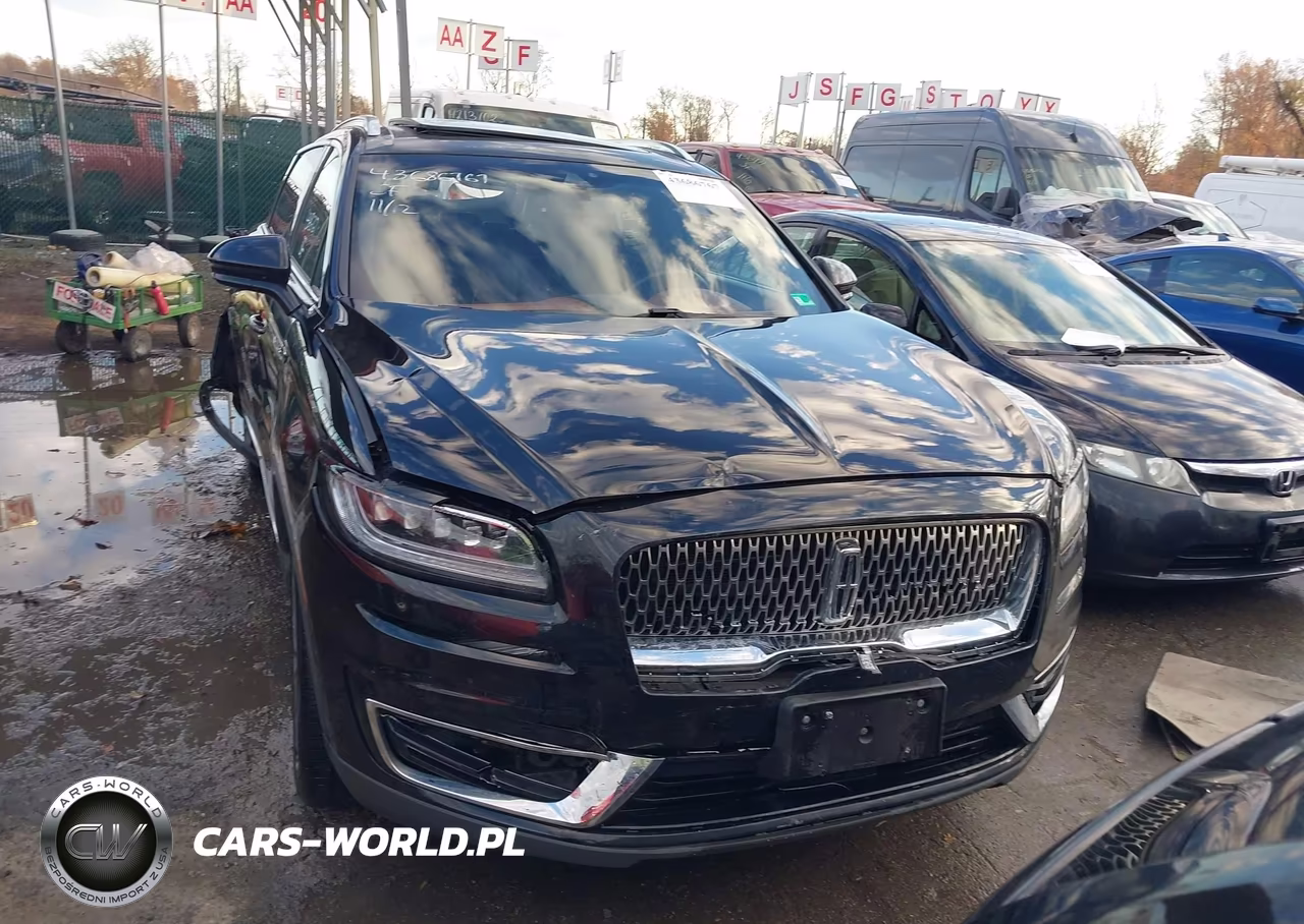 2019 Lincoln Nautilus Black Label VIN:2LMPJ9J9XKBL17976 - 12
