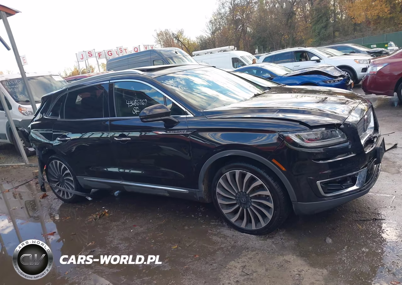 2019 Lincoln Nautilus Black Label VIN:2LMPJ9J9XKBL17976 - 13