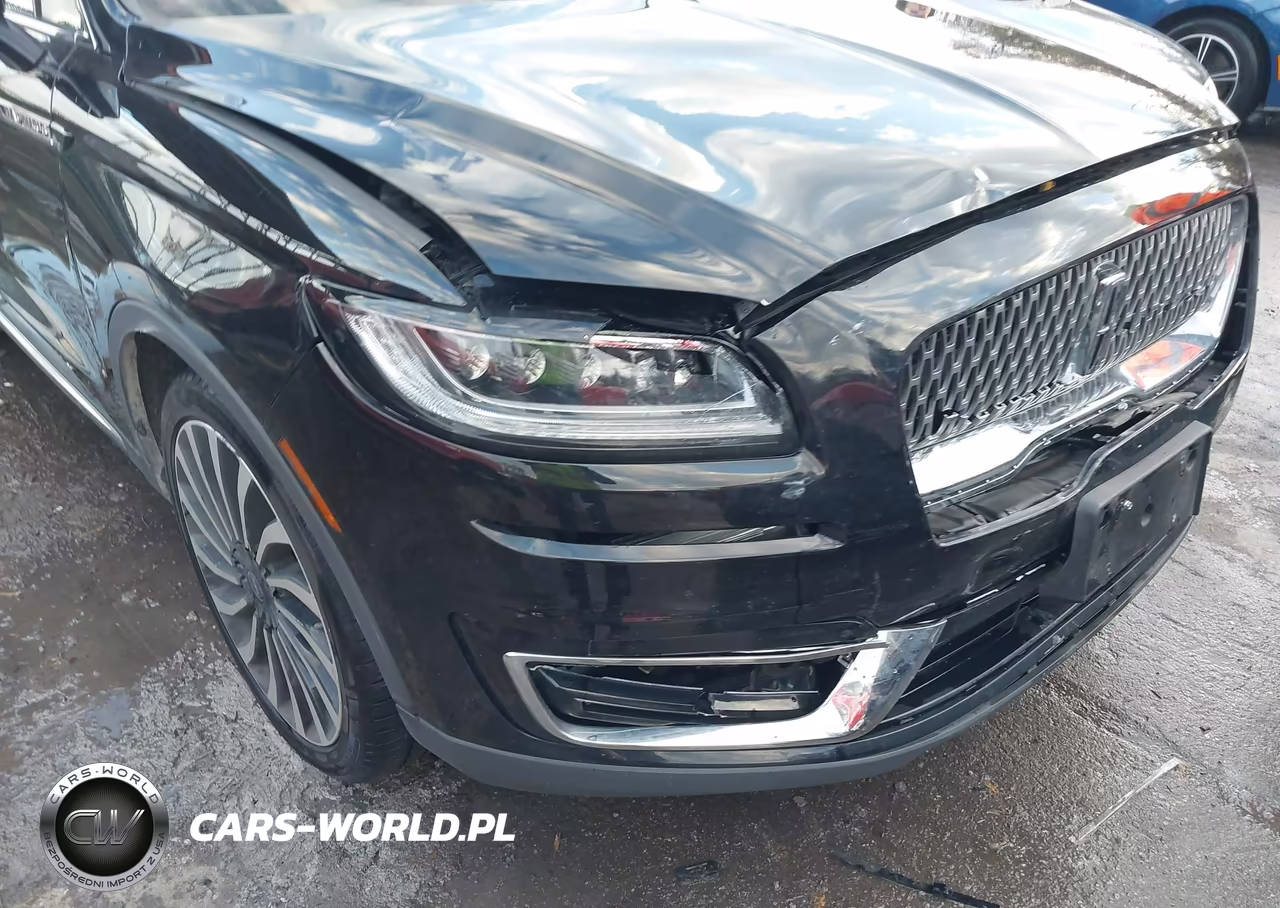 2019 Lincoln Nautilus Black Label VIN:2LMPJ9J9XKBL17976 - 19