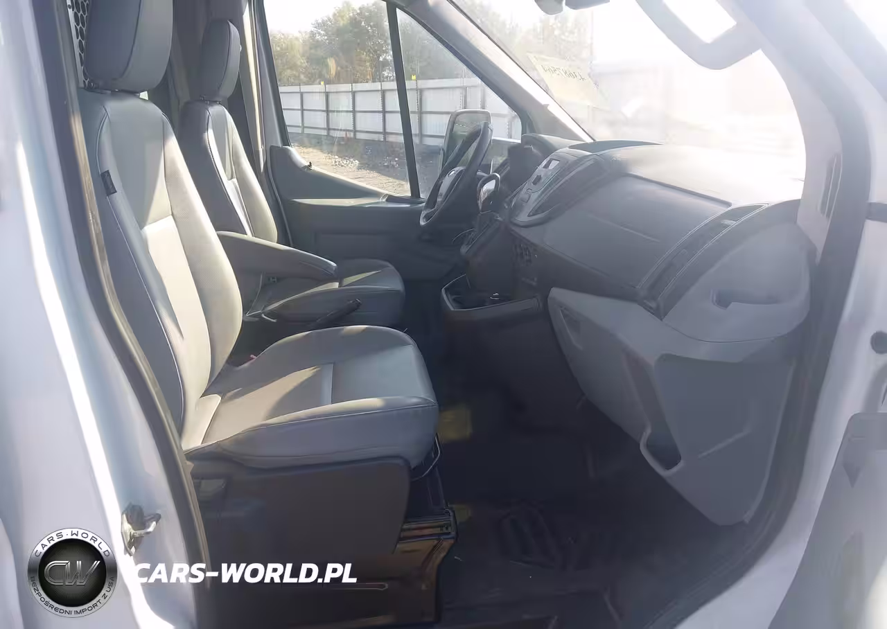 2016 Ford Transit-150 VIN:1FTYE2CM4GKA53944 - 5
