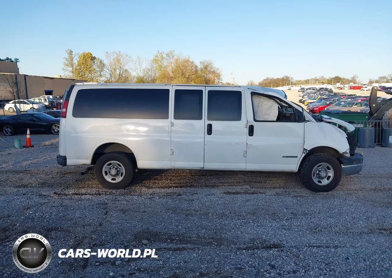 2014 Chevrolet Express 3500 Lt VIN:1GAZG1FGXE1204070 - 12