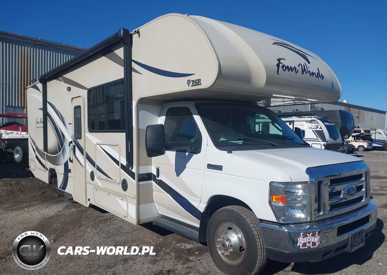 2017 Ford E-450 Cutaway – zdjęcie 1 z 16
