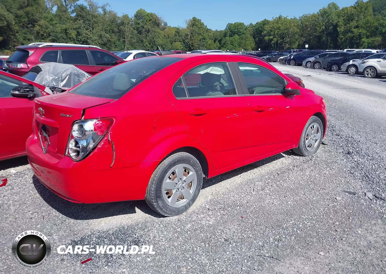 2016 Chevrolet Sonic Ls Manual VIN:1G1JB5SH7G4128309 - 4