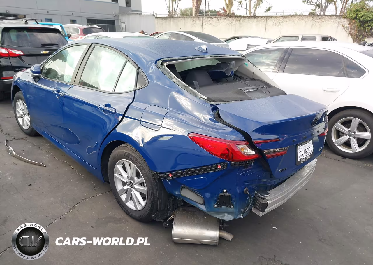 2025 Toyota Camry Le VIN:4T1DAACK7SU206845 - 3