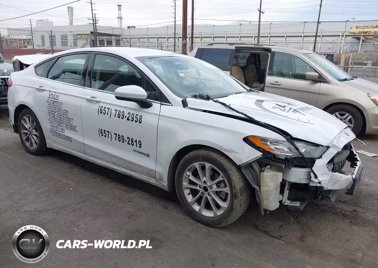 2017 Ford Fusion Hybrid Se