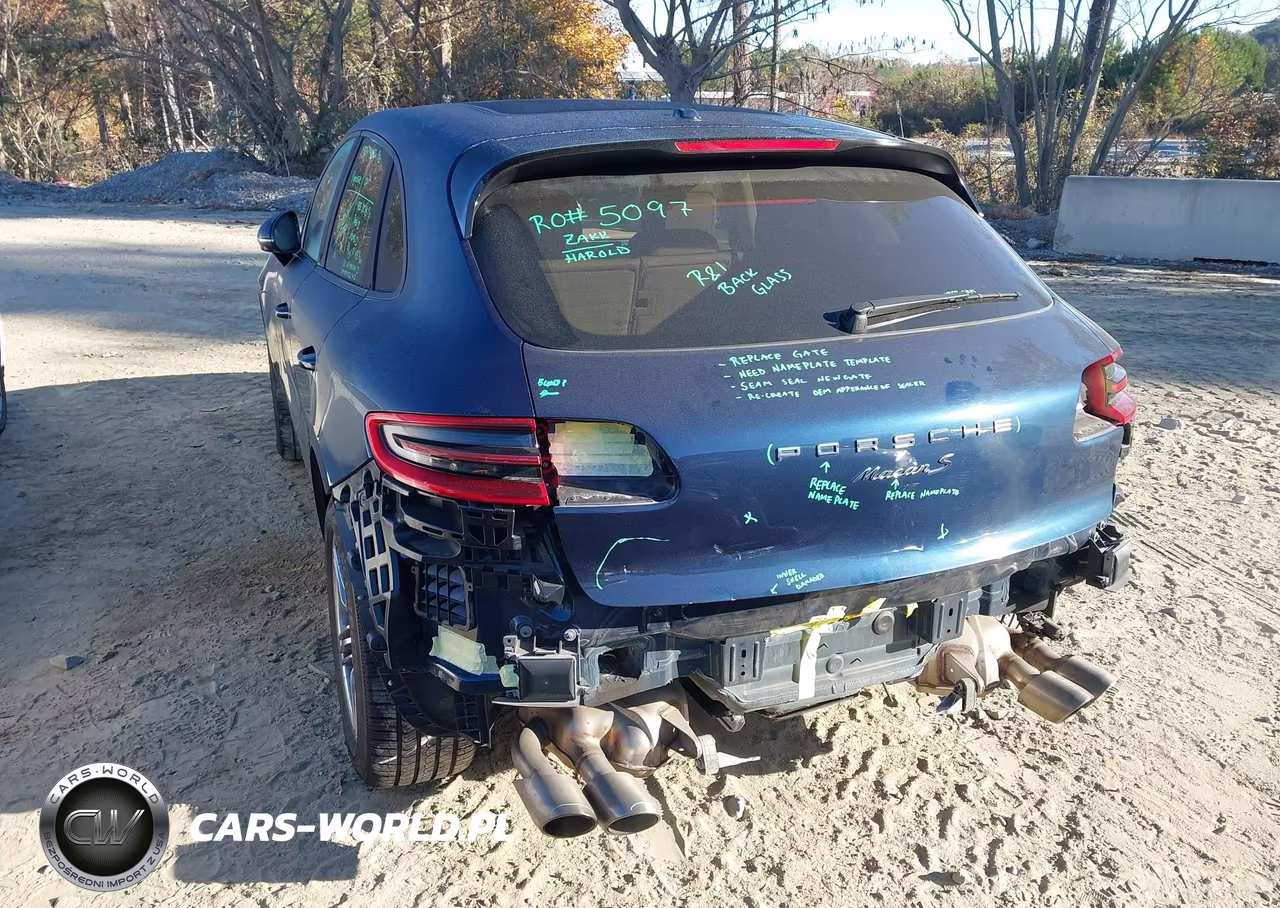 2016 Porsche Macan S VIN:WP1AB2A55GLB53856 - 3