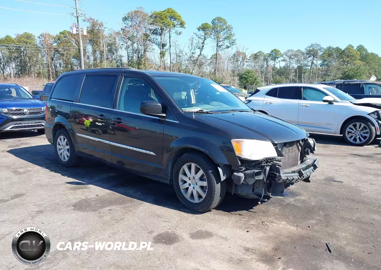 2014 Chrysler Town & Country Touring