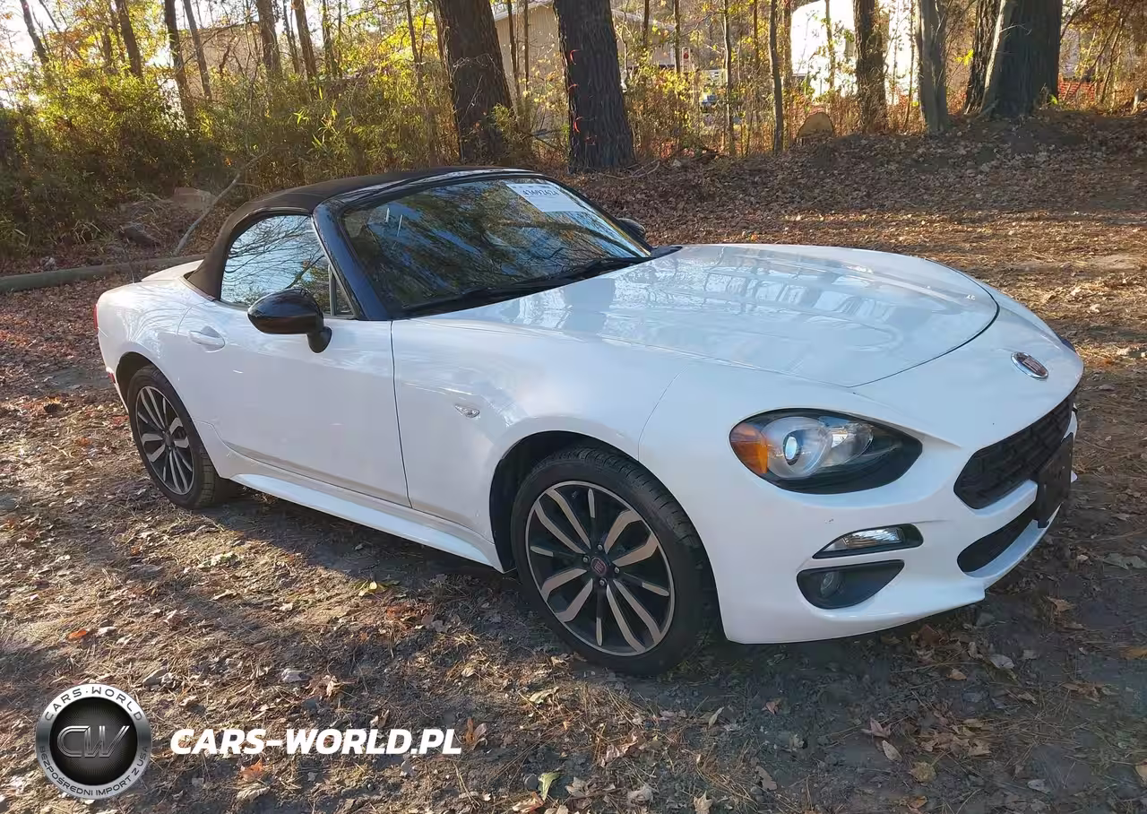 2020 Fiat 124 Spider Urbana
