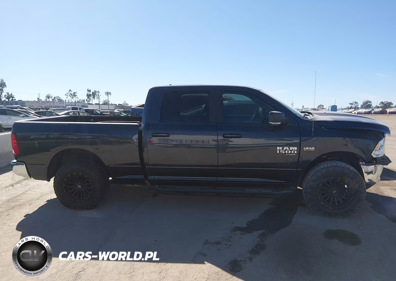 2019 Ram 1500 Classic Big Horn 4X2 6'4 Box VIN:1C6RR6TT7KS701655 - 14