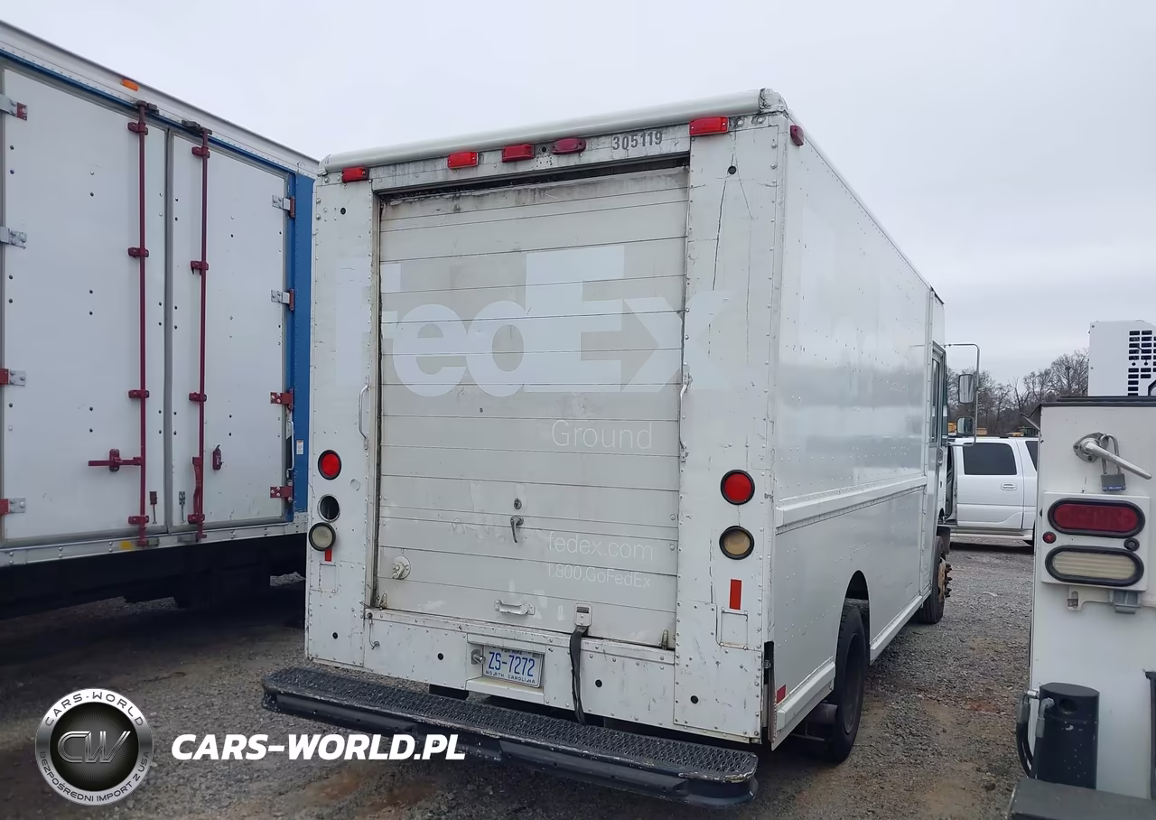 1998 Freightliner Chassis M Line Walk-In Van VIN:4UZA4FF4XWC902633 - 4