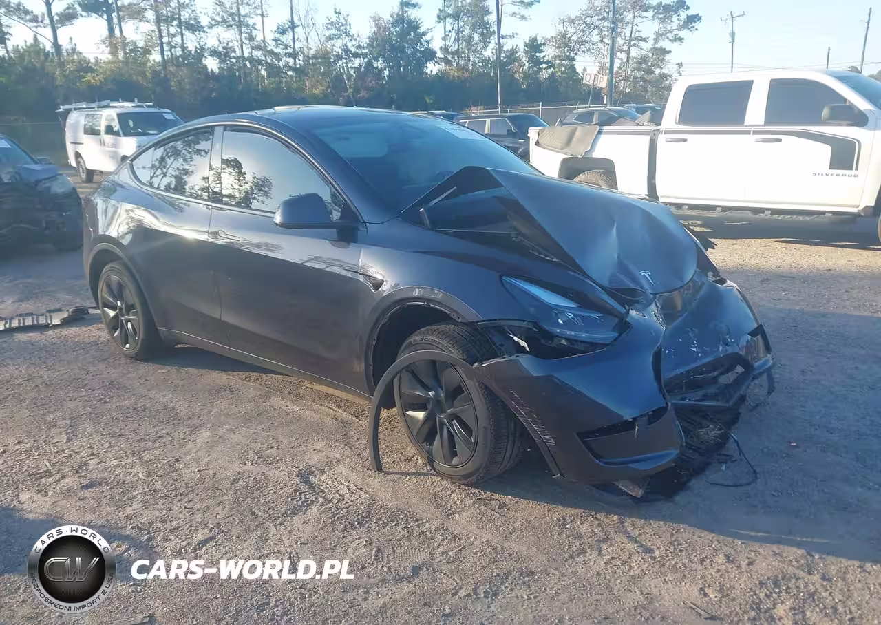 2025 Tesla Model Y Long Range Dual Motor Rear-Wheel Drive