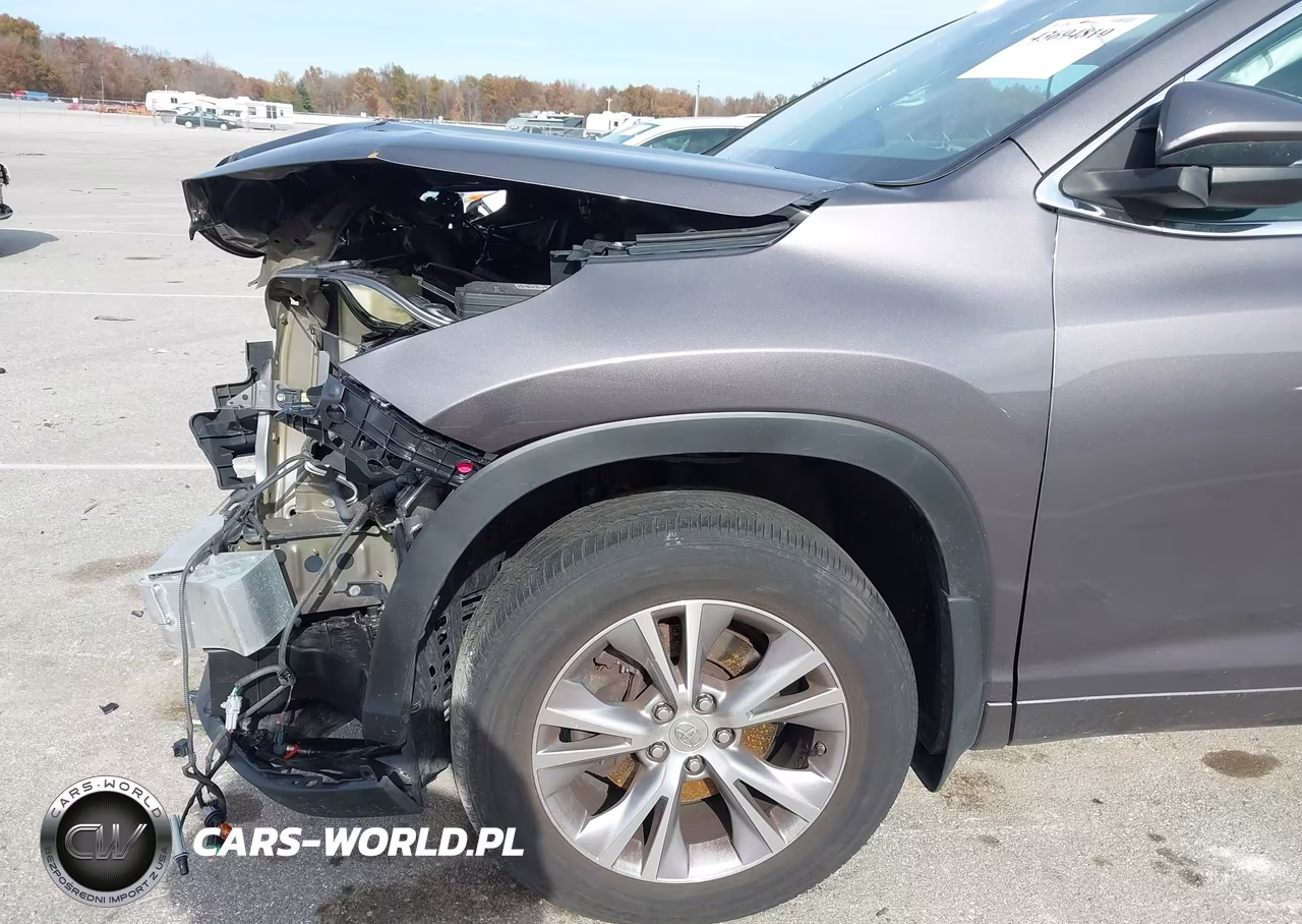 2015 Toyota Highlander Xle V6 VIN:5TDJKRFH6FS191946 - 6