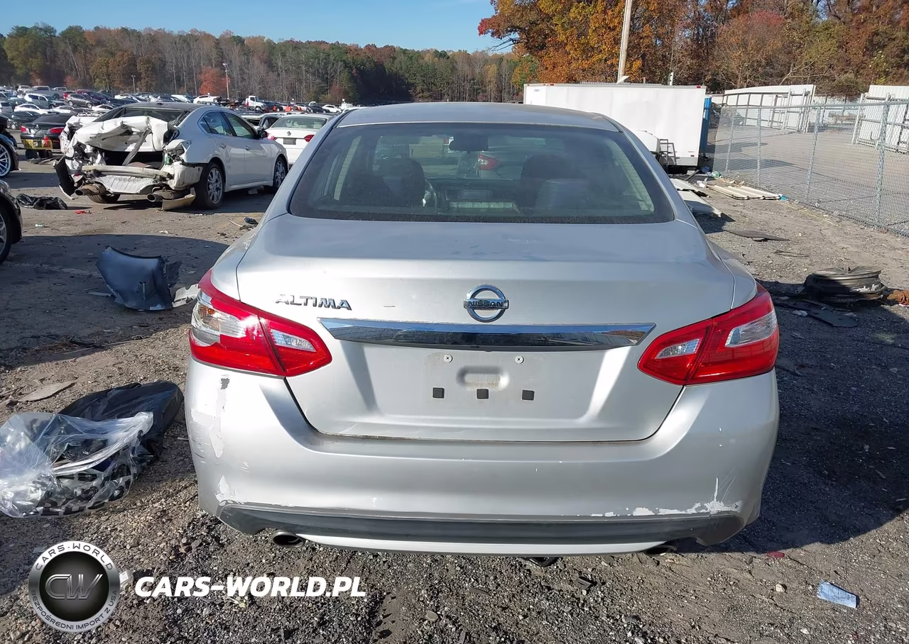 2016 Nissan Altima 2.5 S VIN:1N4AL3AP4GC265351 - 17