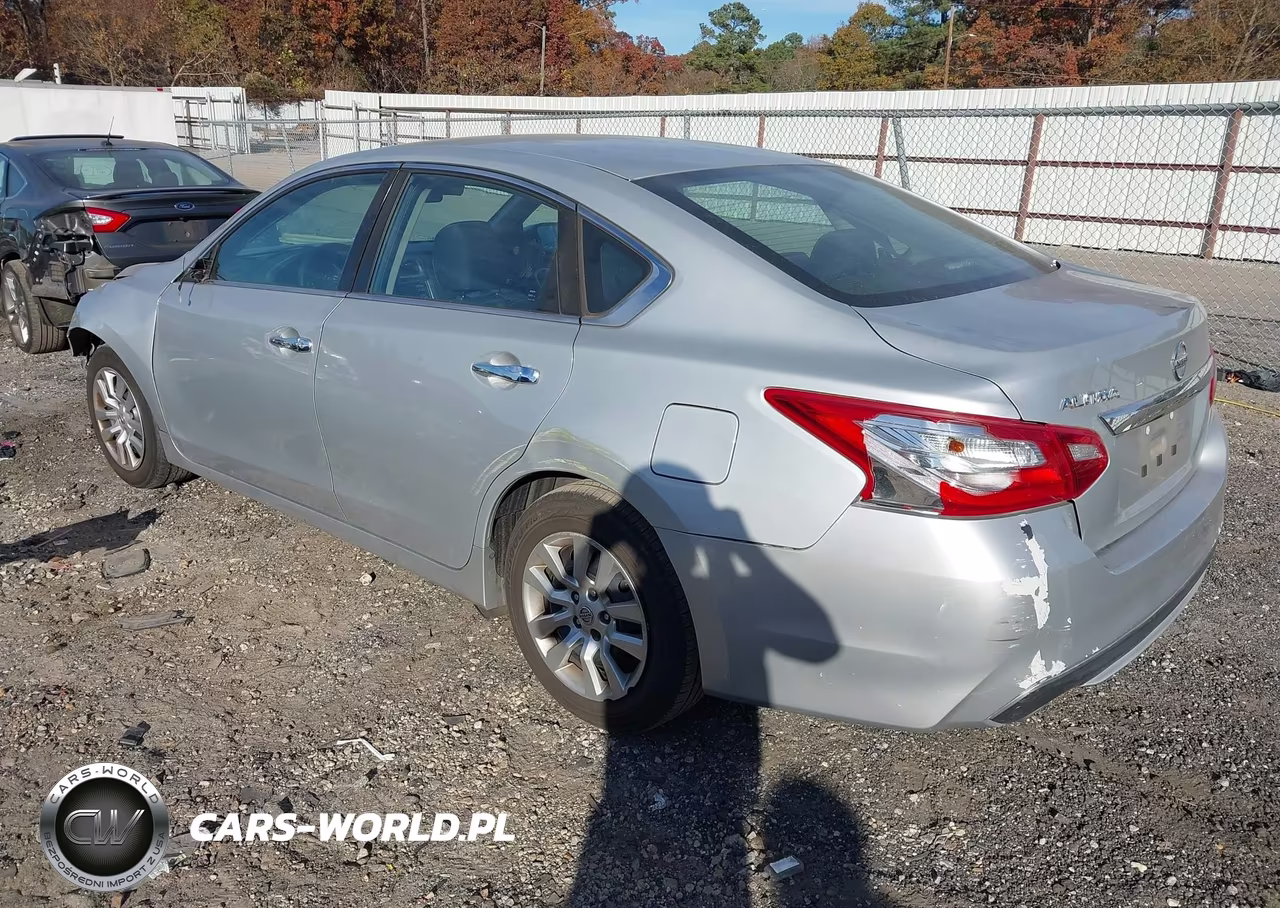 2016 Nissan Altima 2.5 S VIN:1N4AL3AP4GC265351 - 3