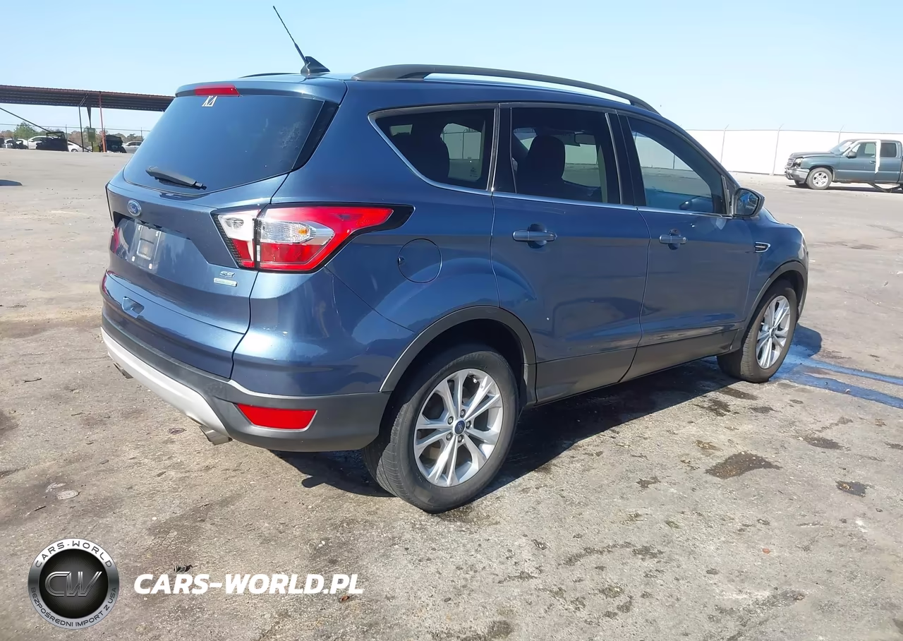 2018 Ford Escape Se VIN:1FMCU0GD7JUC17013 - 4