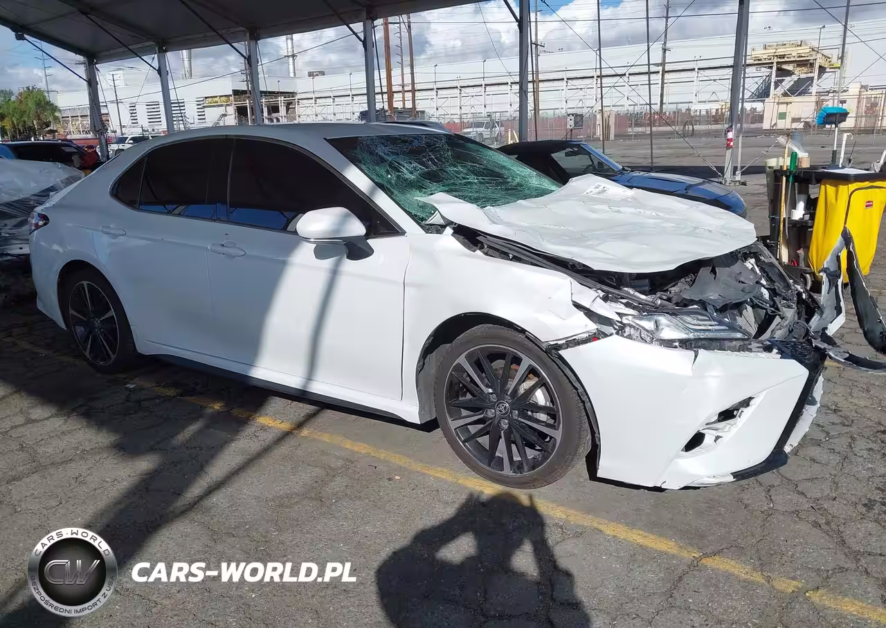 2020 Toyota Camry Xse