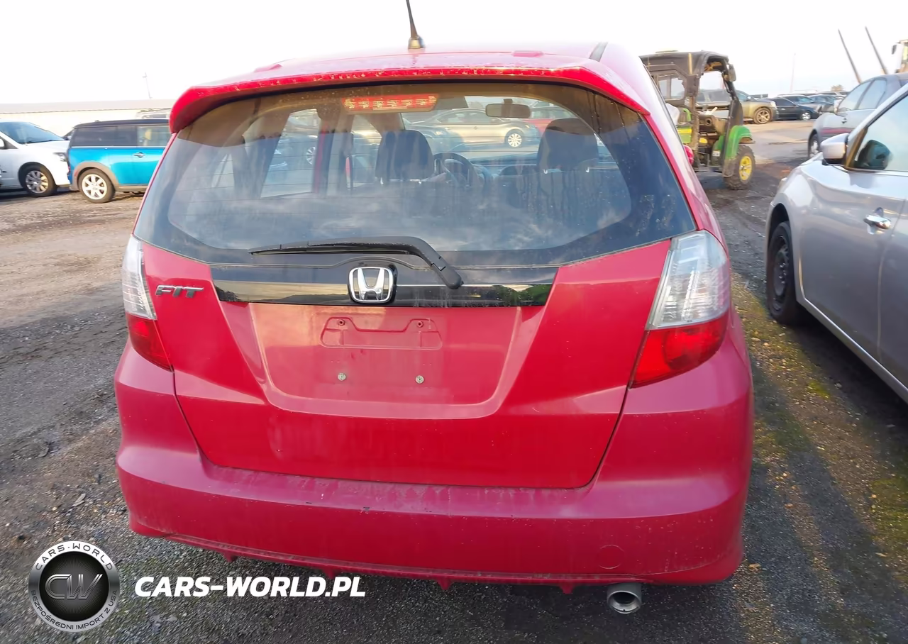 2010 Honda Fit Sport VIN:JHMGE8H41AC029169 - 17