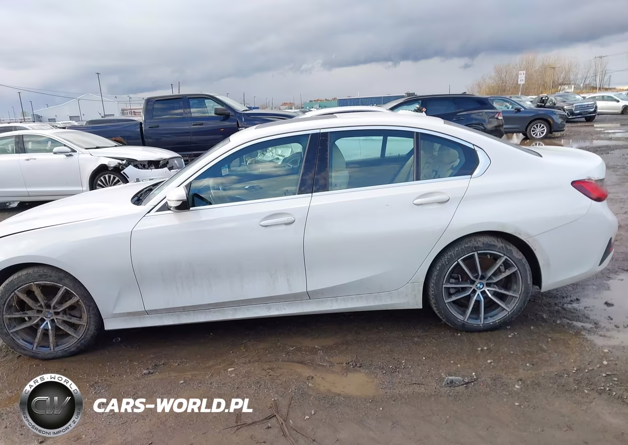 2019 BMW 330I xDrive VIN:3MW5R7J5XK8B00305 - 14