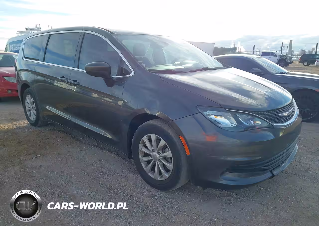 2017 Chrysler Pacifica Touring