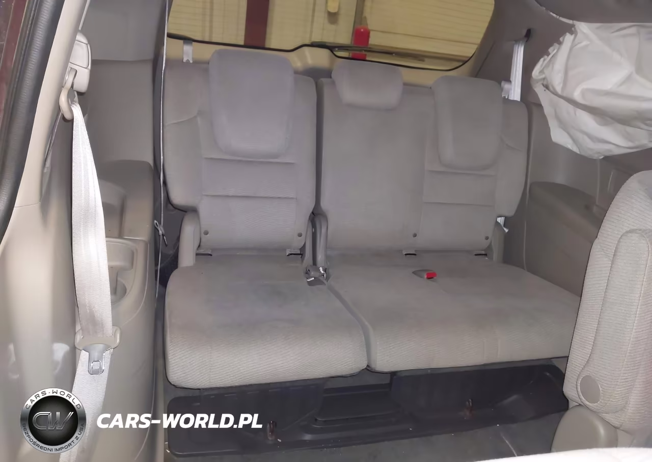 2011 Honda Odyssey Lx VIN:5FNRL5H27BB078233 - 19