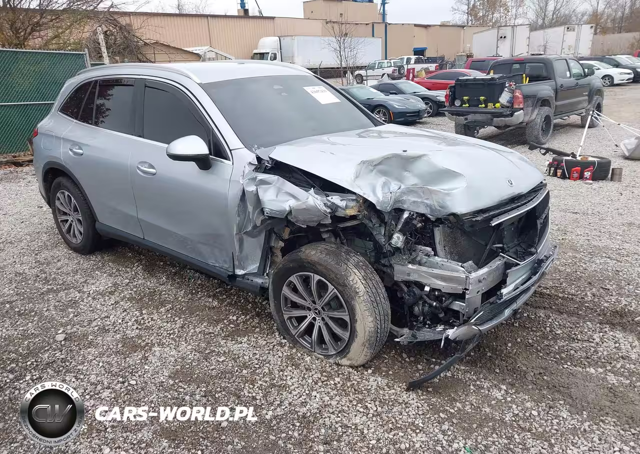 2023 Mercedes-Benz Glc 300 4Matic Suv