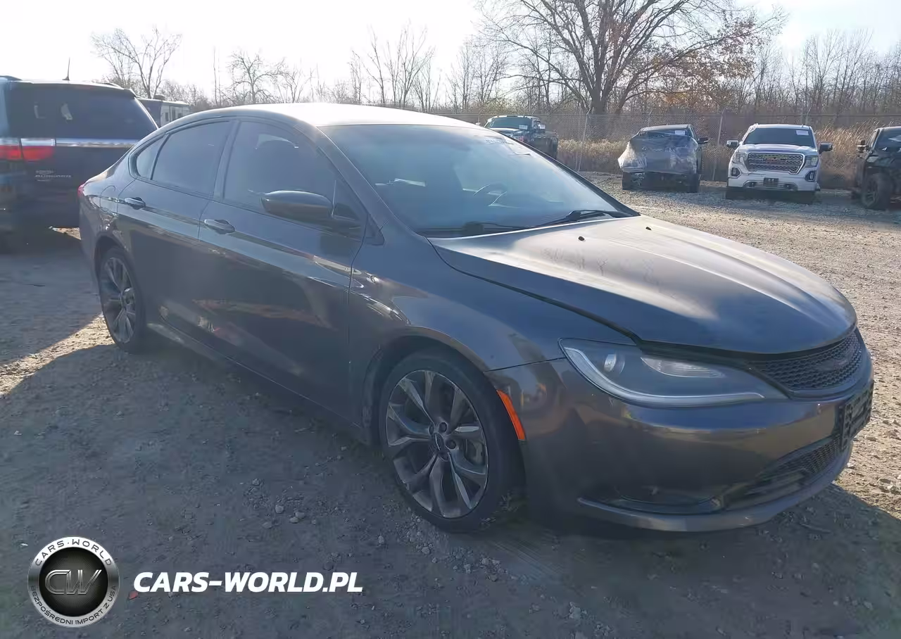 2015 Chrysler 200 S