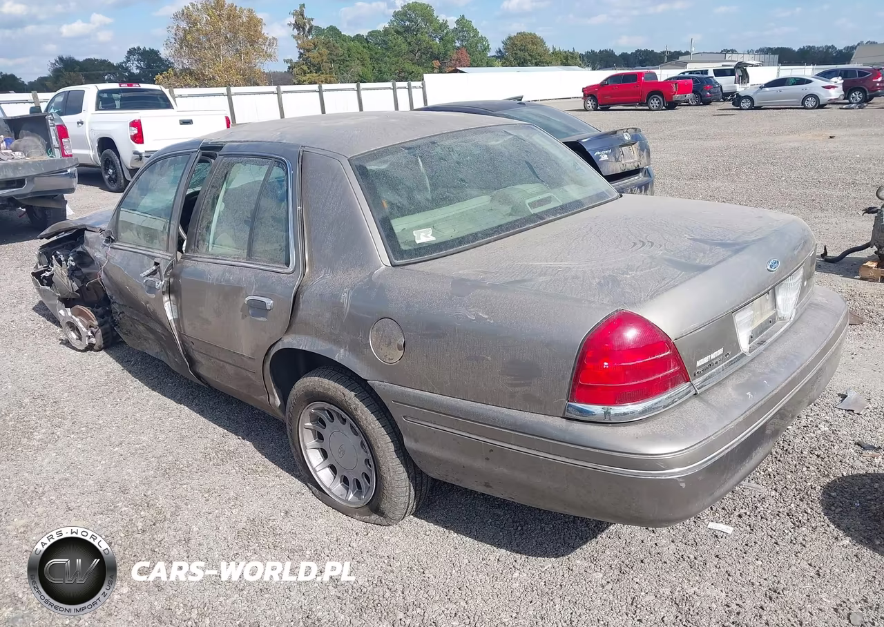 2004 Ford Crown Victoria Lx VIN:2FAFP74W04X160163 - 3