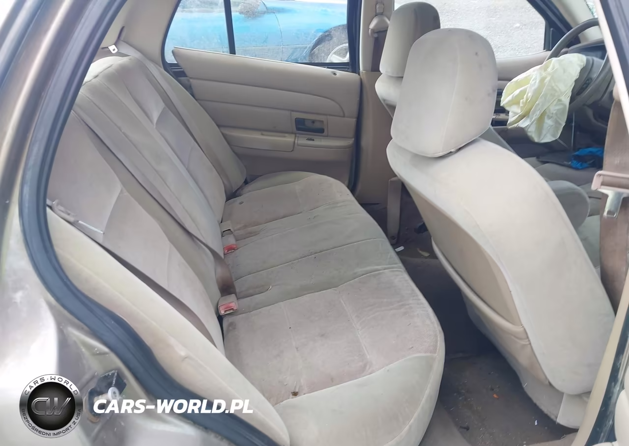 2004 Ford Crown Victoria Lx VIN:2FAFP74W04X160163 - 8