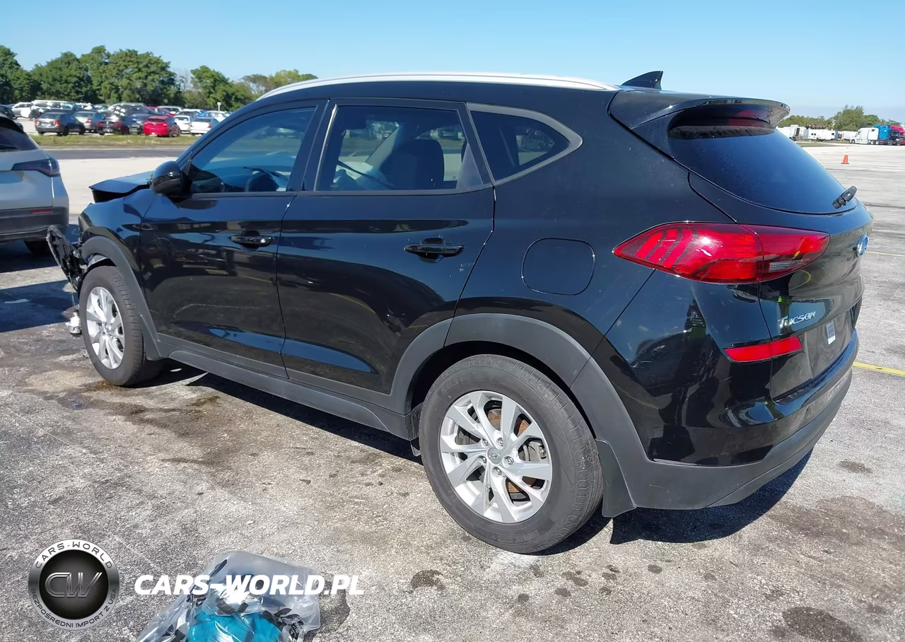 2021 Hyundai Tucson Value VIN:KM8J3CA4XMU299635 - 3