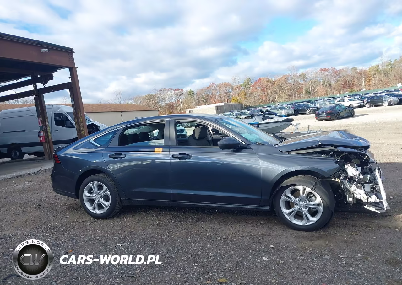 2025 Honda Accord Lx VIN:1HGCY1F21SA017618 - 14