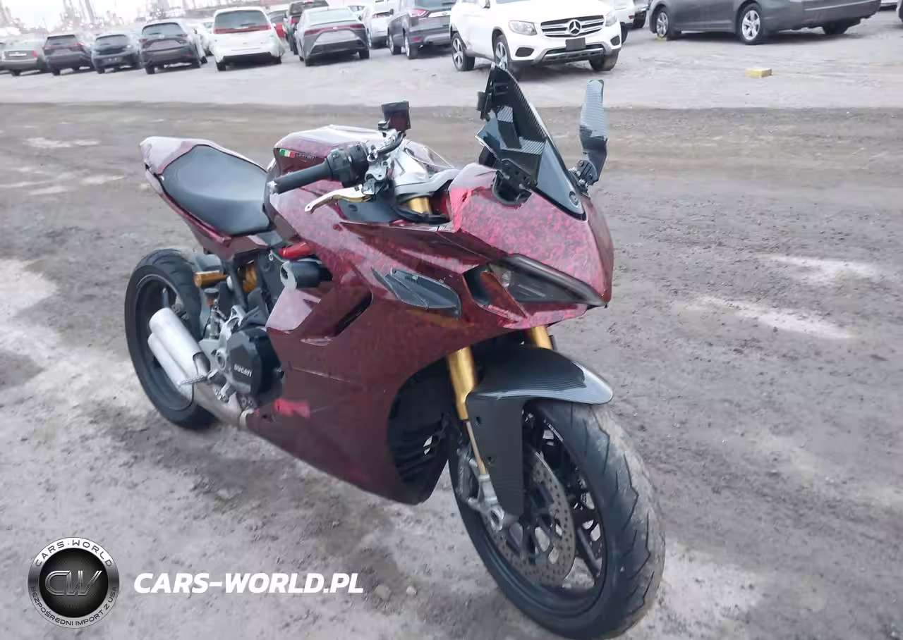 2023 Ducati Supersport