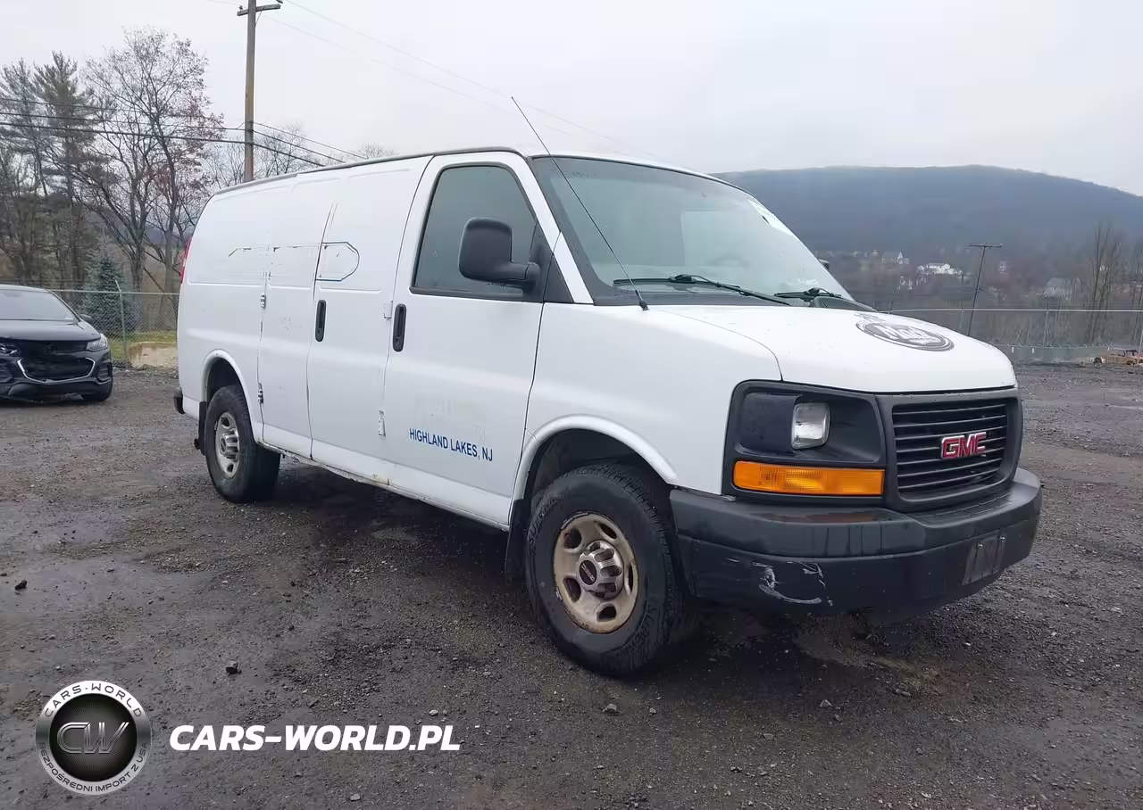 2013 GMC Savana 2500 Work Van