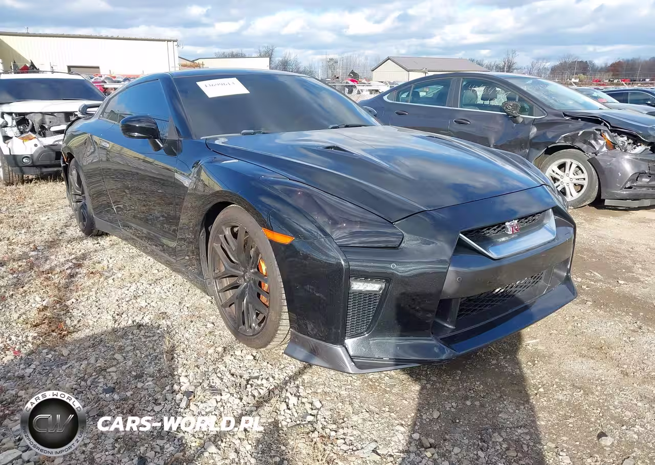 2017 Nissan Gt-R Premium