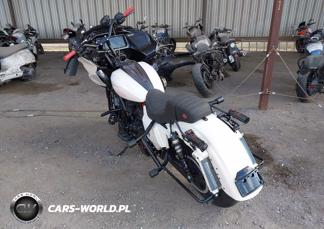 2024 Harley-Davidson Fltrxstse VIN:1HD1TL827RB950763 - 3