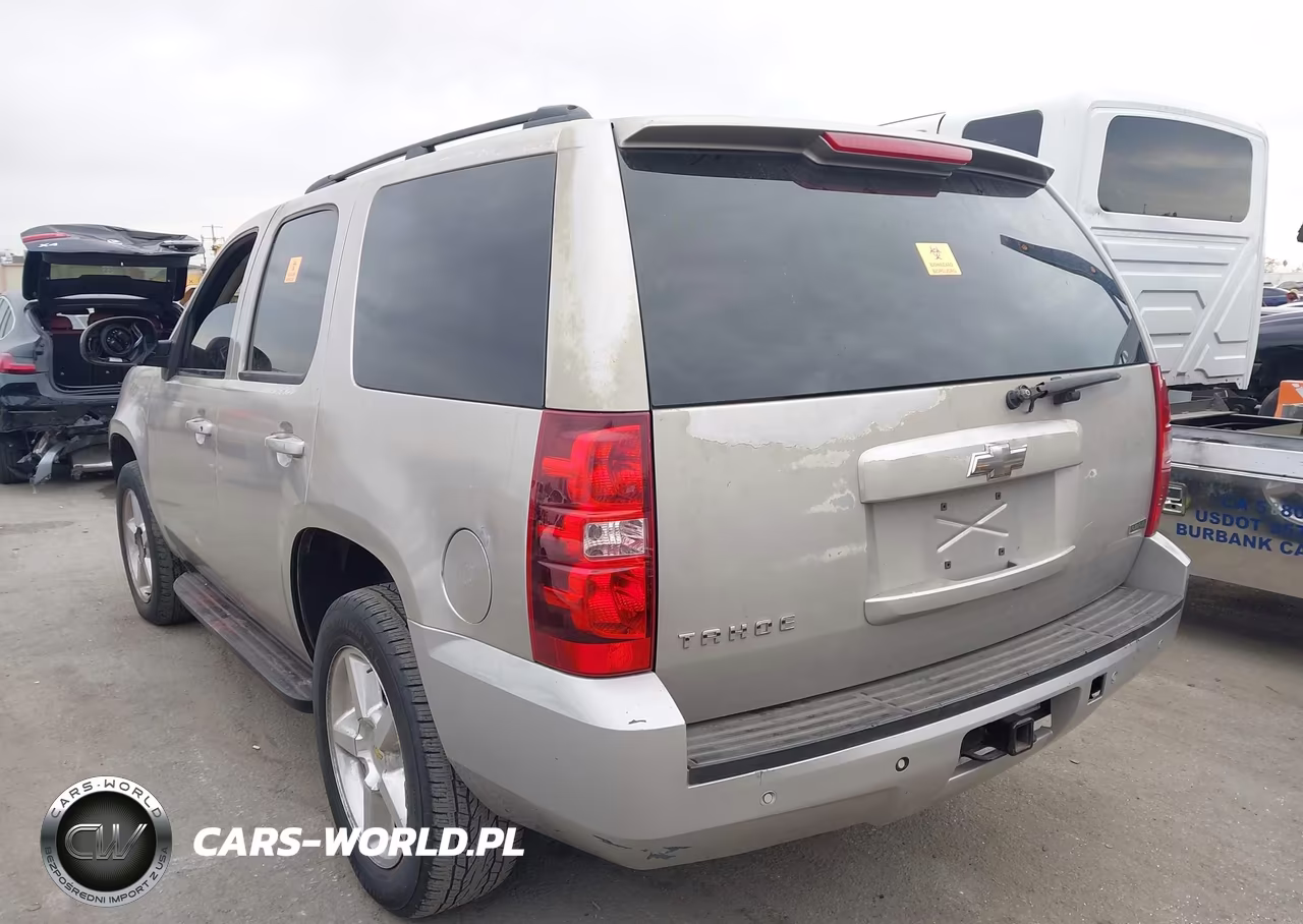 2007 Chevrolet Tahoe Lt VIN:1GNFC13047R414074 - 3