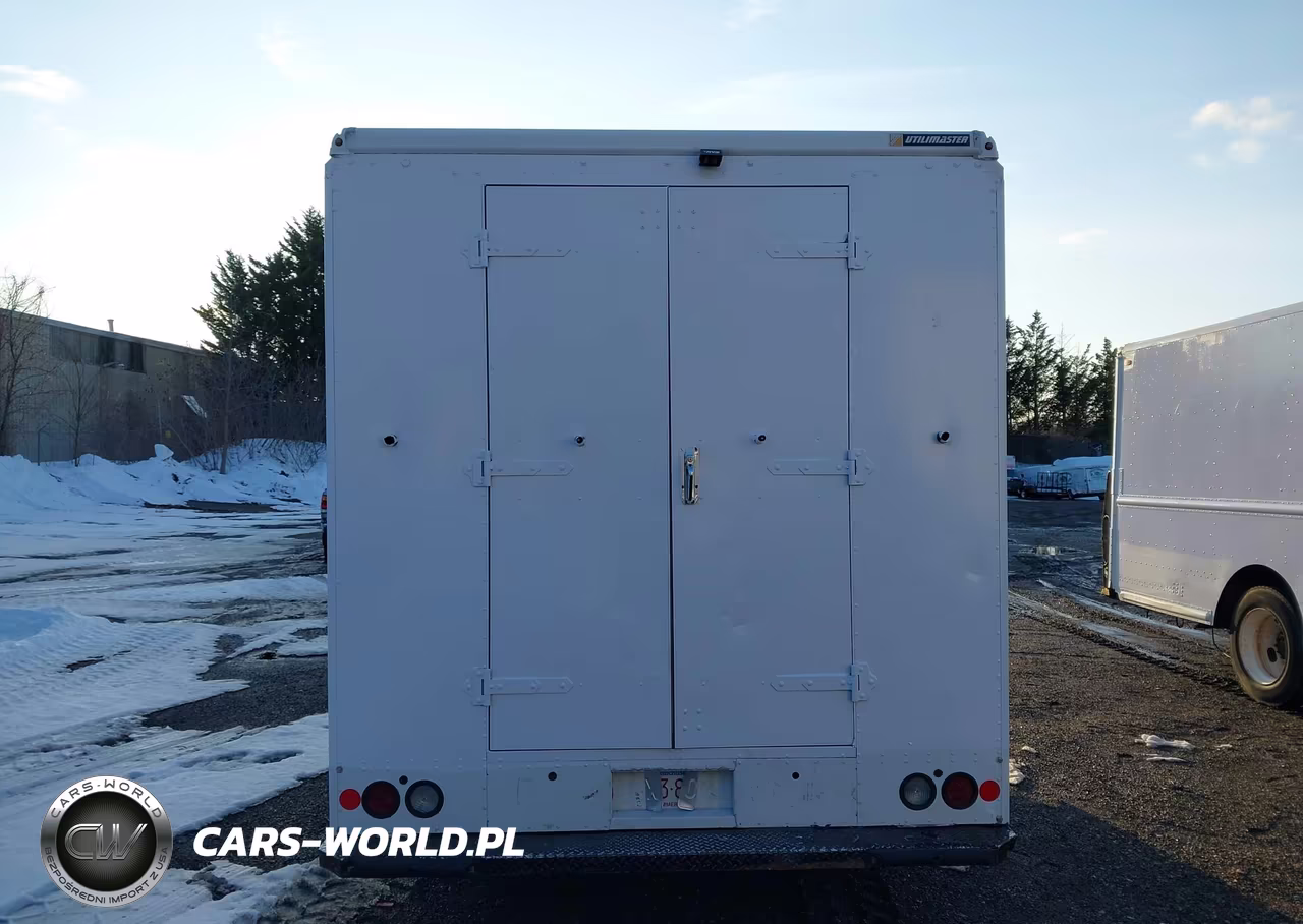 2016 Ford E-450 Stripped VIN:1FC3E4KL5GDC25028 - 15