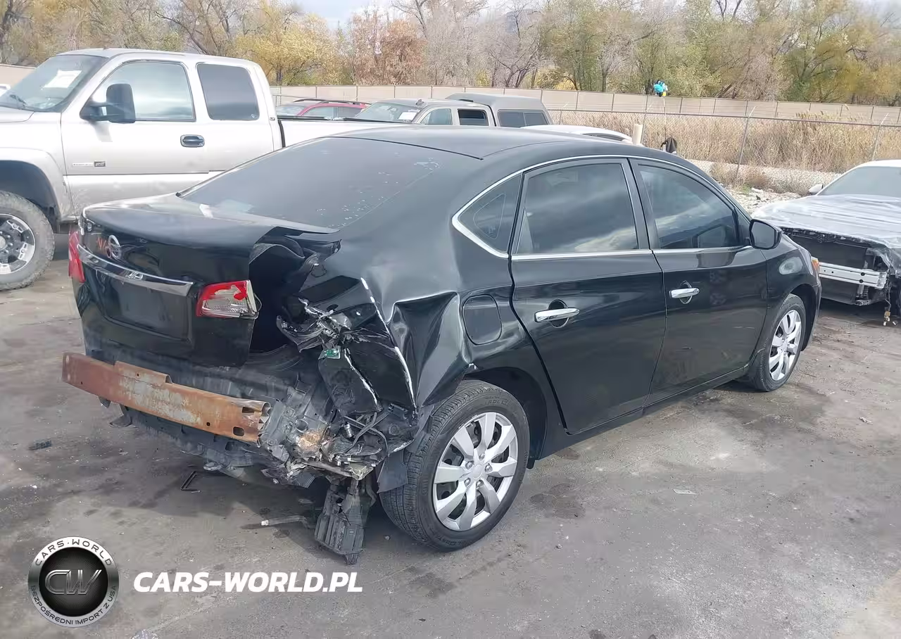 2016 Nissan Sentra S VIN:3N1AB7AP0GY266639 - 4