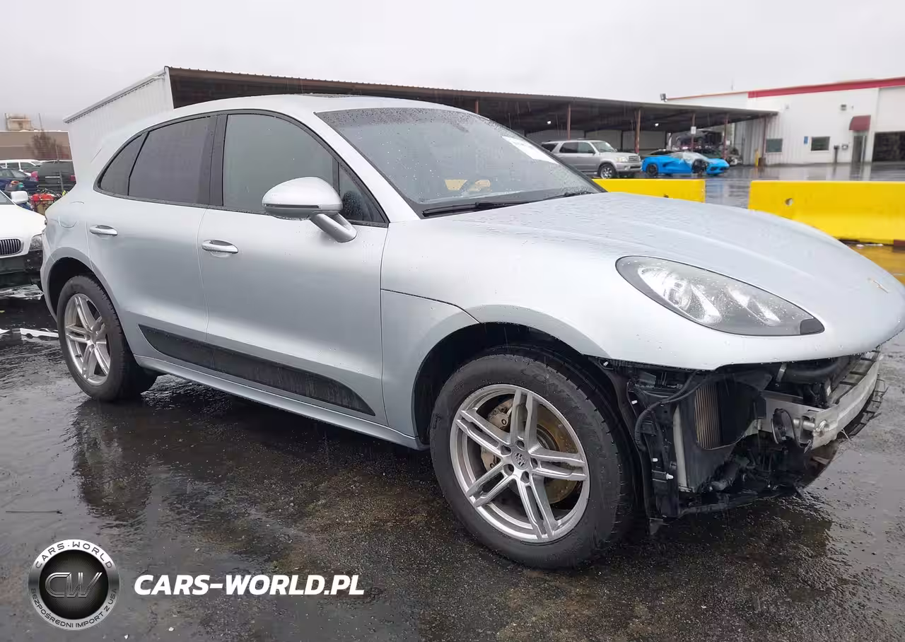 2015 Porsche Macan S