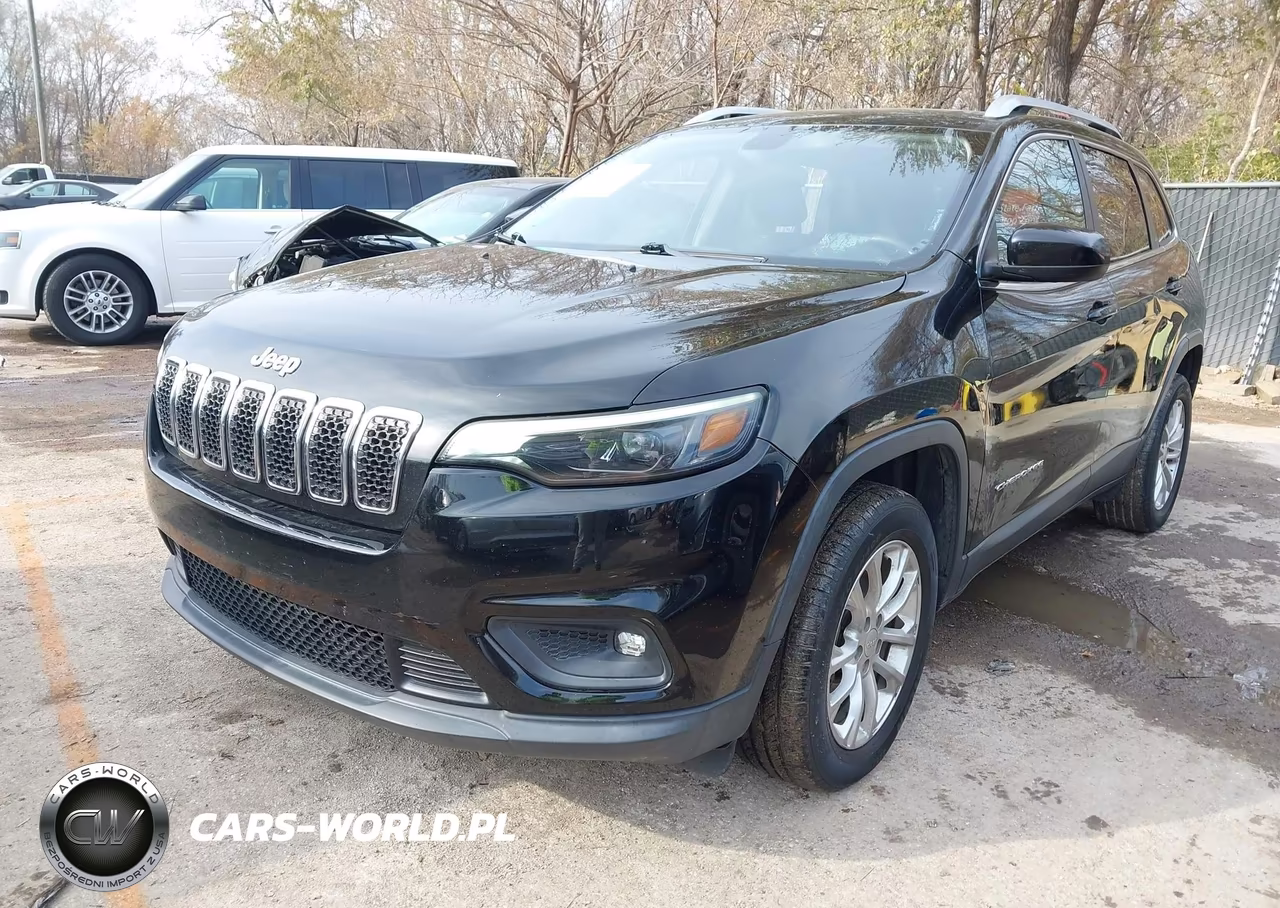 2019 Jeep Cherokee Latitude Fwd VIN:1C4PJLCB7KD149740 - 2