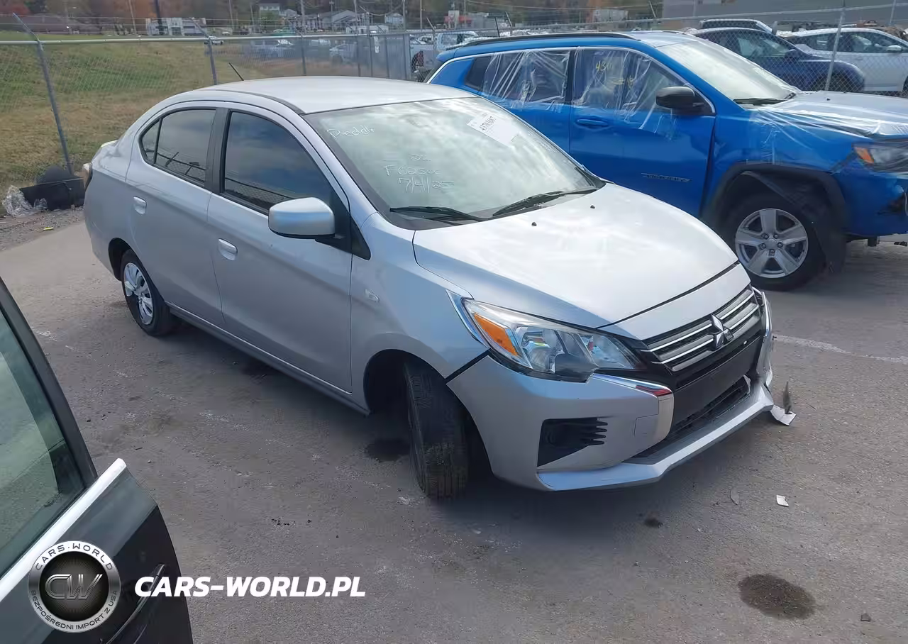 2022 Mitsubishi Mirage G4 Es