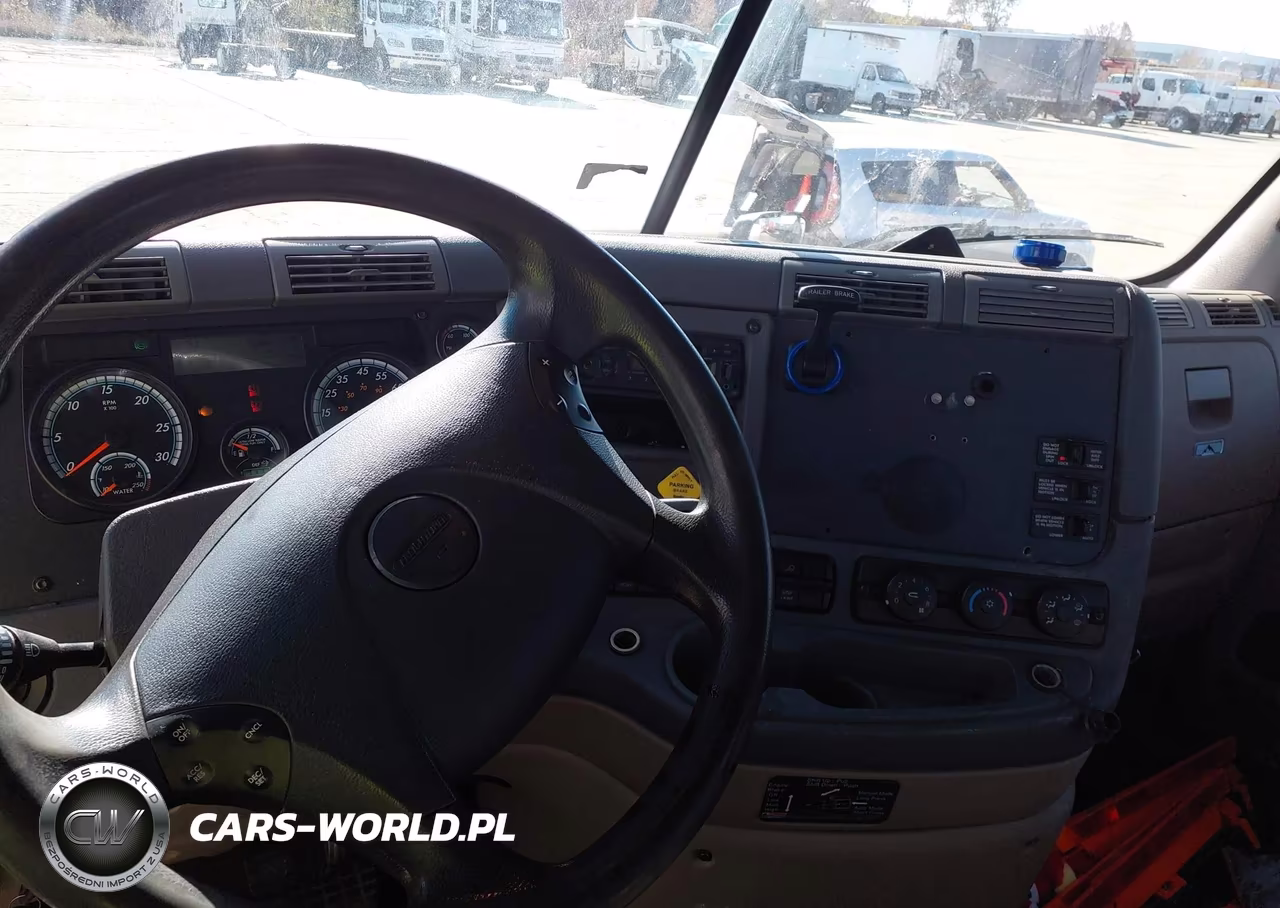 2016 Freightliner Cascadia 113 VIN:3AKJGBDV9GSHK8040 - 19