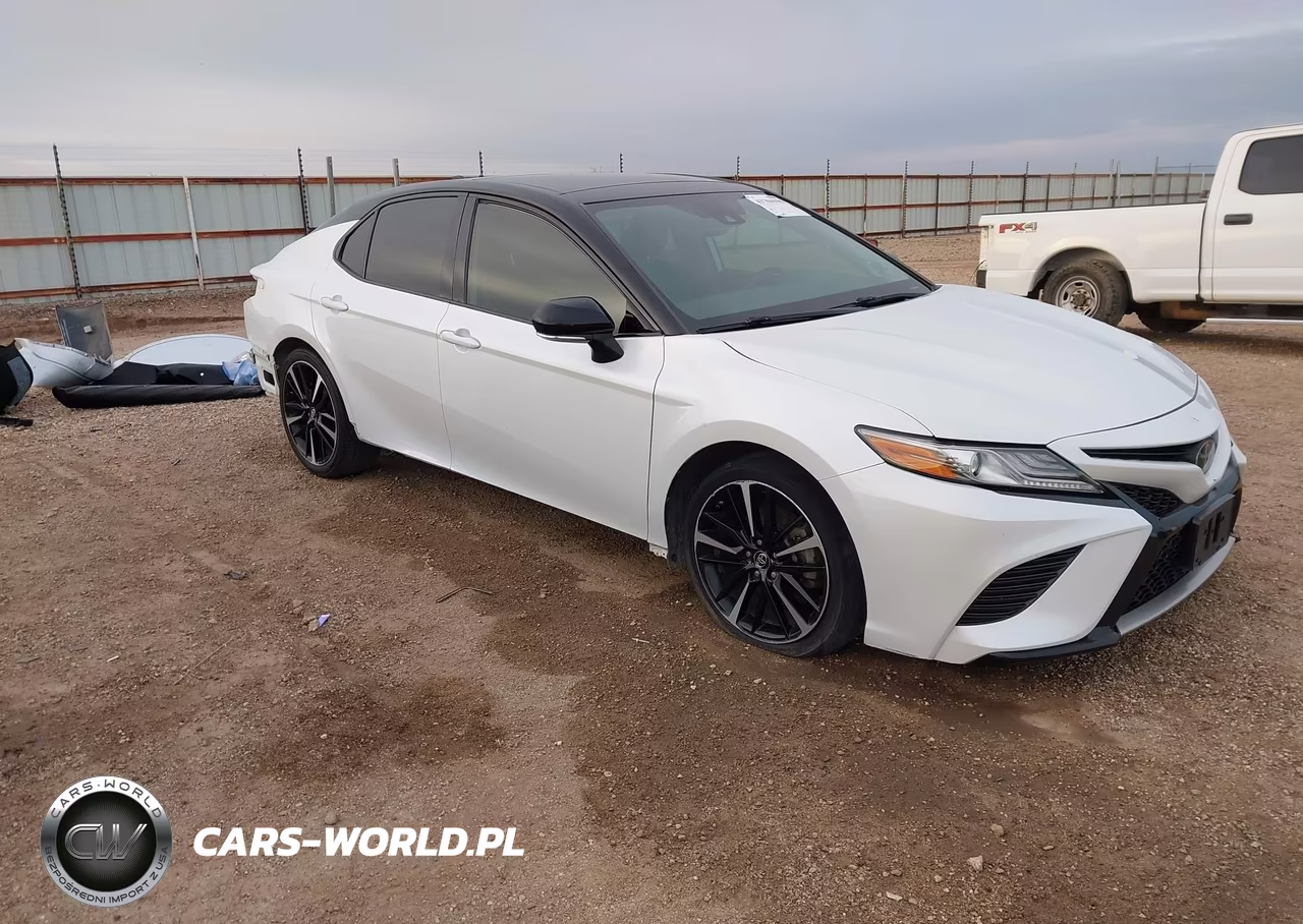 2019 Toyota Camry Xse – zdjęcie 1 z 17
