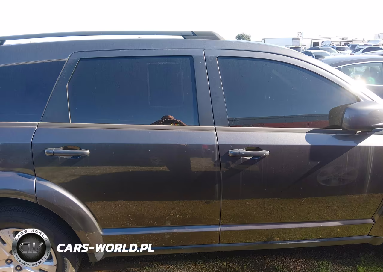 2019 Dodge Journey Se VIN:3C4PDCBB3KT835549 - 13
