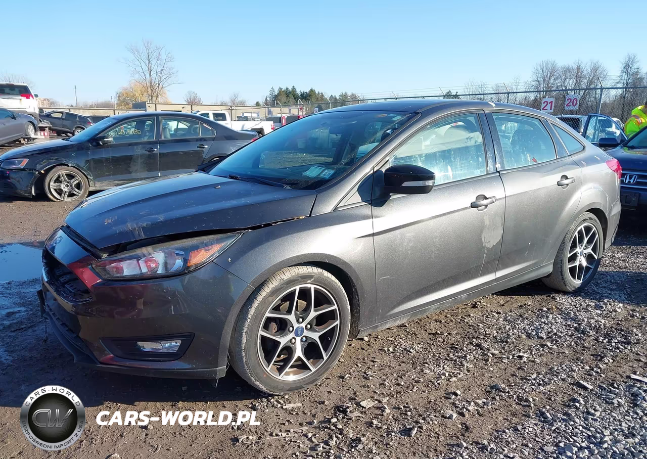 2017 Ford Focus Sel VIN:1FADP3H24HL321995 - 2