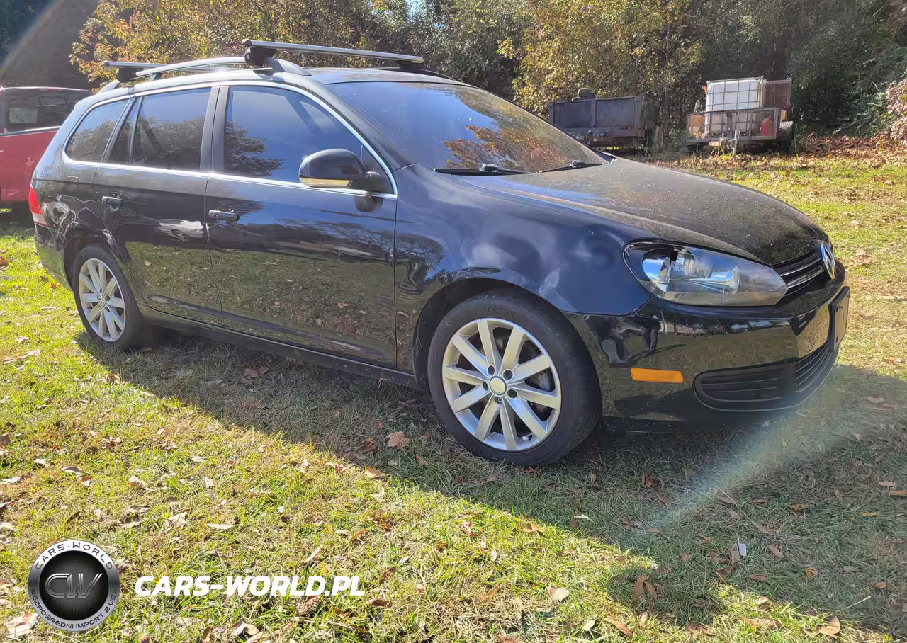 2013 VOLKSWAGEN JETTA SPORTWAGEN 2.0L TDI