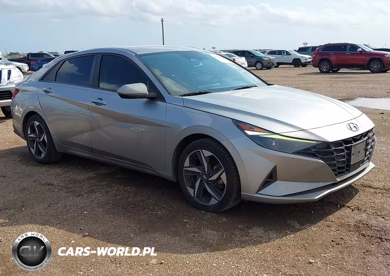 2023 Hyundai Elantra Sel