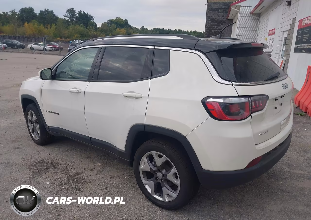 2020 Jeep Compass Limited 4X4 VIN:3C4NJDCB3LT244952 - 3