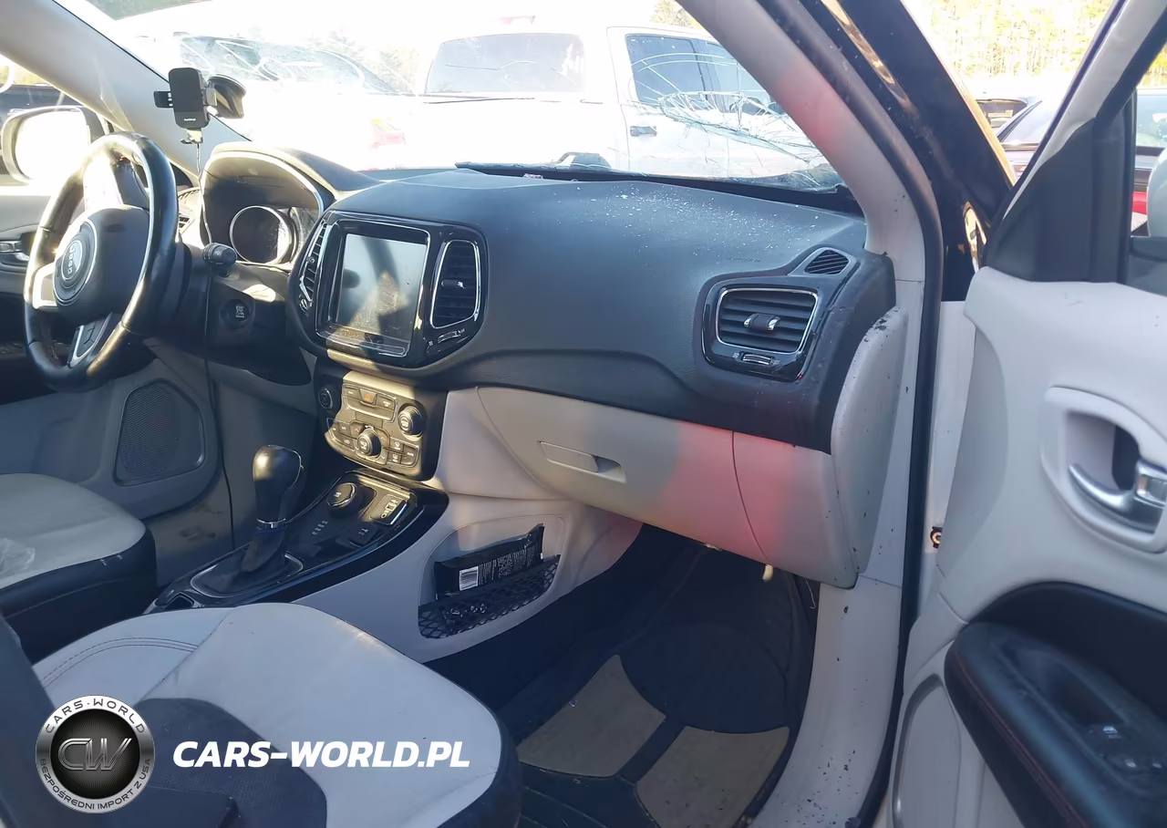 2020 Jeep Compass Limited 4X4 VIN:3C4NJDCB3LT244952 - 5