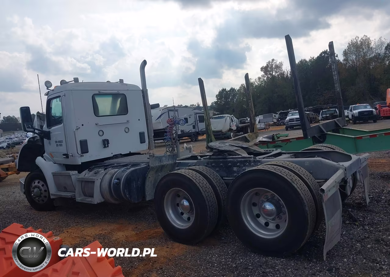 2020 Peterbilt 567 VIN:1XPCDP9X6LD708307 - 15