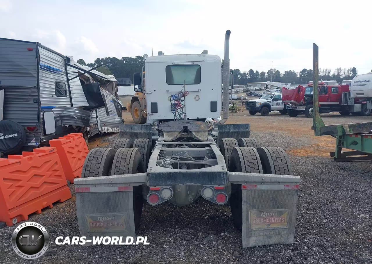 2020 Peterbilt 567 VIN:1XPCDP9X6LD708307 - 16